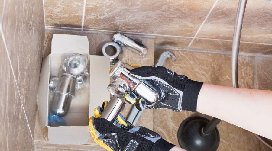 Professional gutter cleaning in Clinton, MA